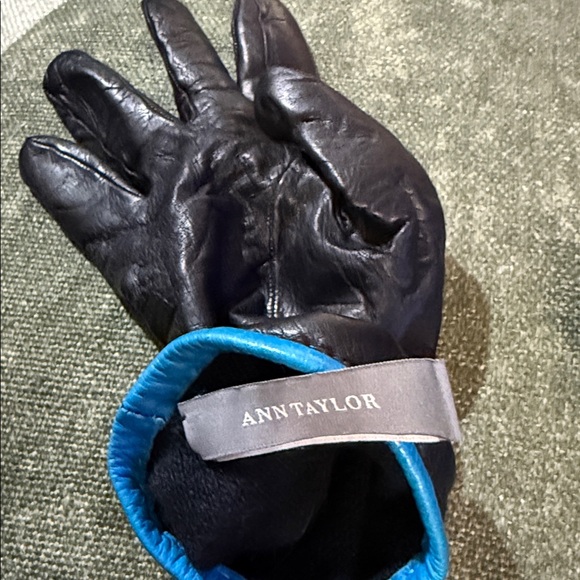 Ann Taylor Black Leather Gloves with Blue Trim - Picture 3 of 3